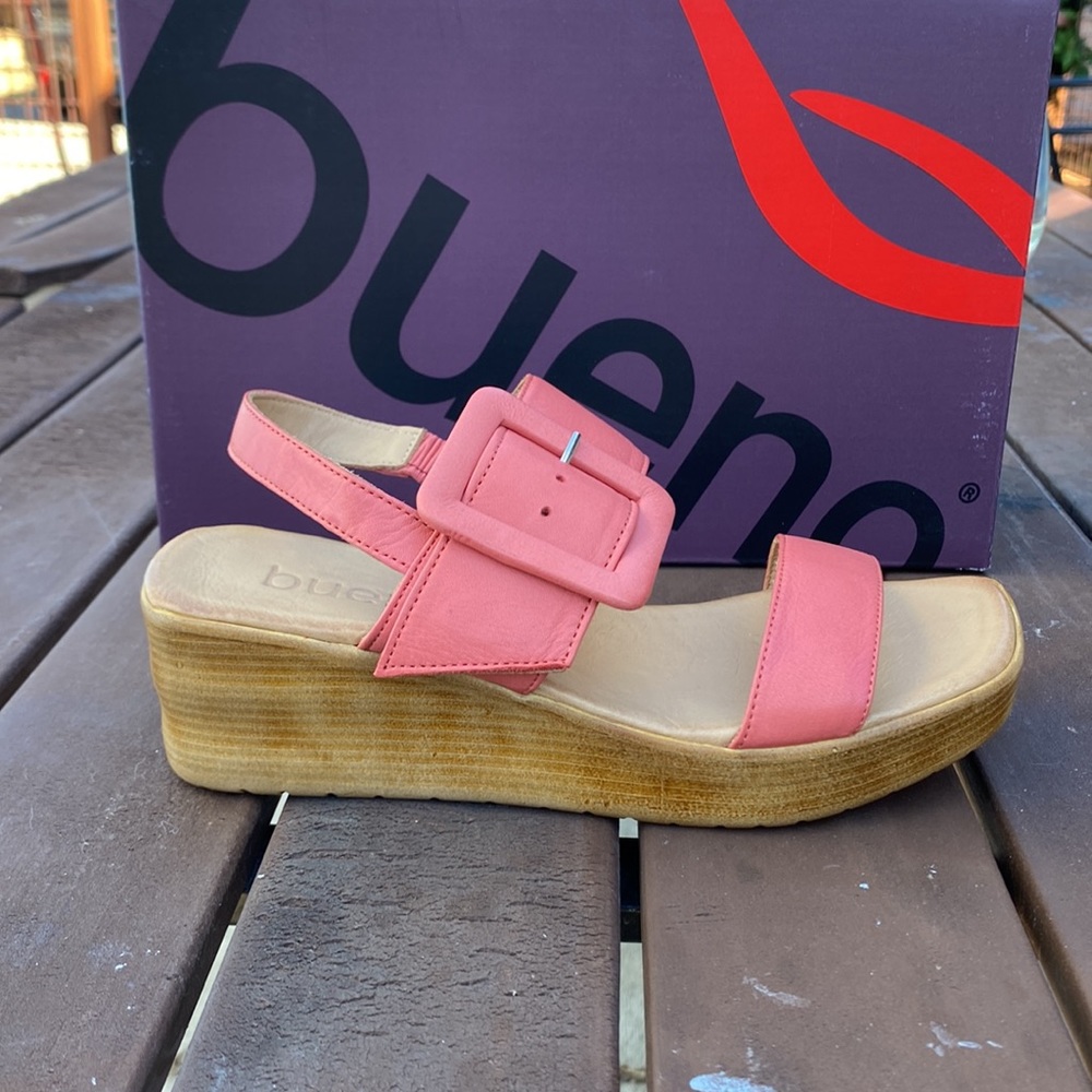 Bueno Marcia Coral Pink, New in Box - Picture 2 of 4